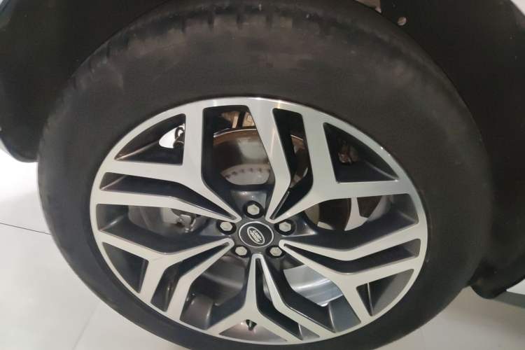 Used Land Rover Range Rover Evoque 2022 Aurora L 249 PS R-Dynamic Luxury Edition