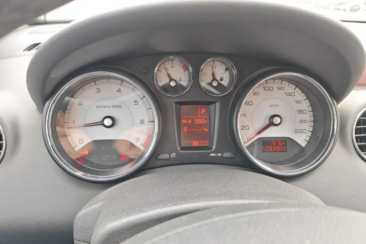 Used Peugeot 408 2013 2.0L Automatic Luxury Edition
