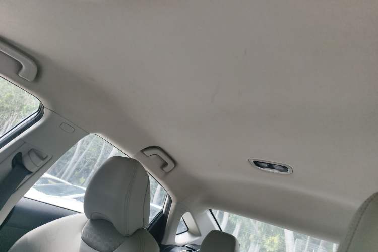 Used Geely Auto Binray 2018 14T CVT Colorful Edition
