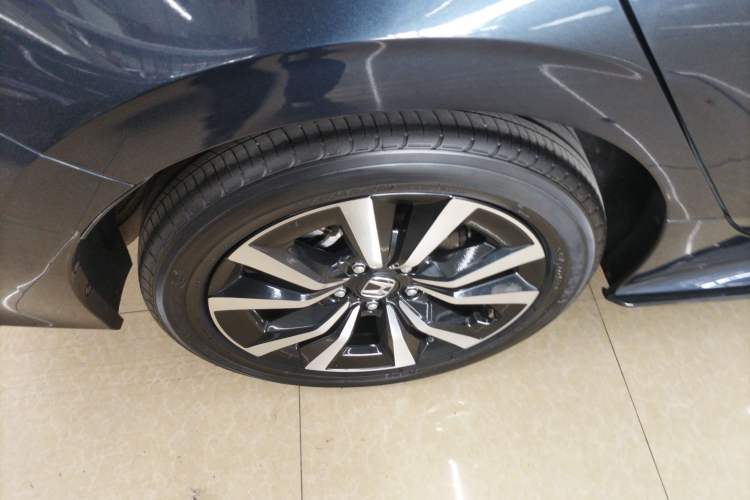 Used Honda Civic 2023 2.0L eHEV Pioneer Edition