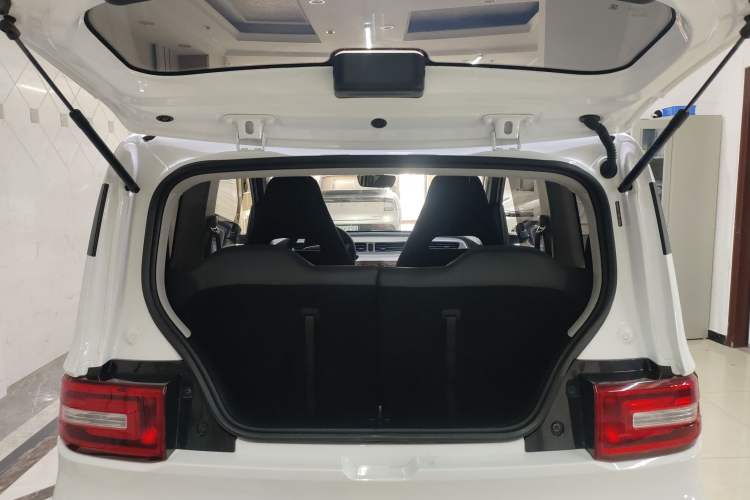 Used Wuling Hongguang MINIEV 2022 Easy Version Lithium Iron Phosphate