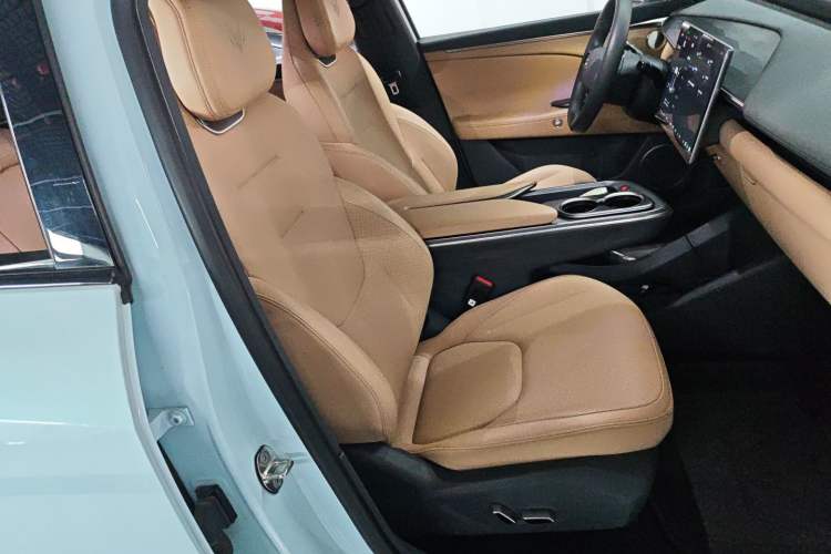 Used ARCFOX Alpha T5 2024 520 PRO