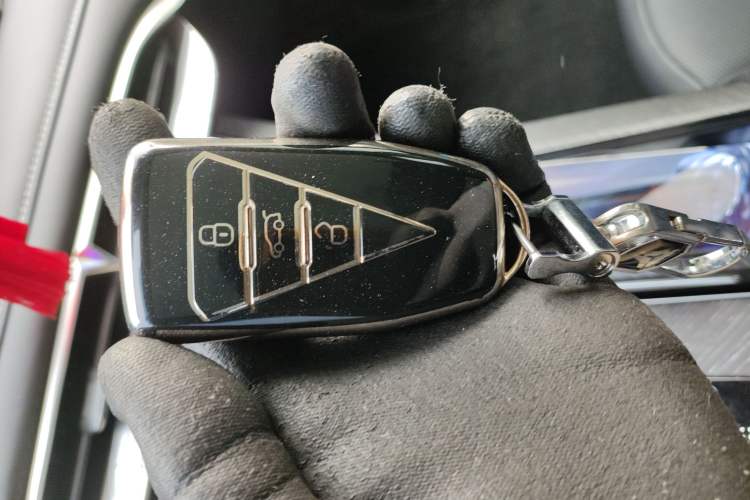 Used Venucia V DD-i 2023 110km iT Version