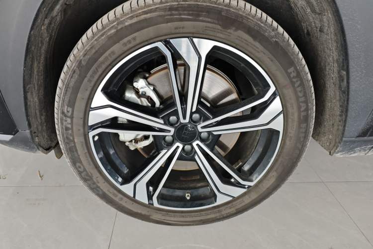 Used Geely Galaxy L7 2024 1.5T 115 km PLUS Dragon Edition
