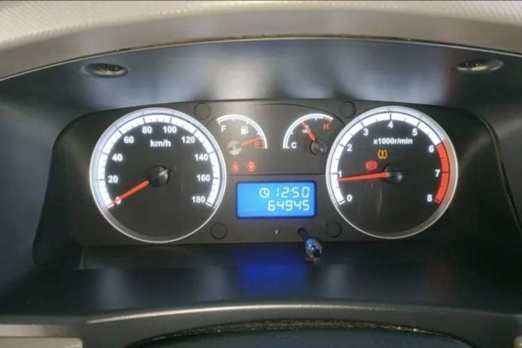 Used Foton Scenic G7 2021 2.4L Gasoline Commercial Version Long Wheelbase High-Roof 2-Seat Van 4K22D4M
