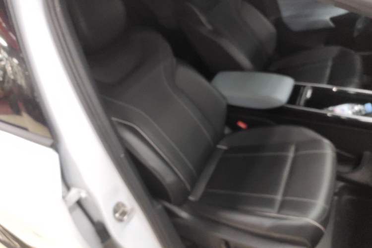 Used Volkswagen ID.4 X 2022 Pure Smart Edition Right Front Seat