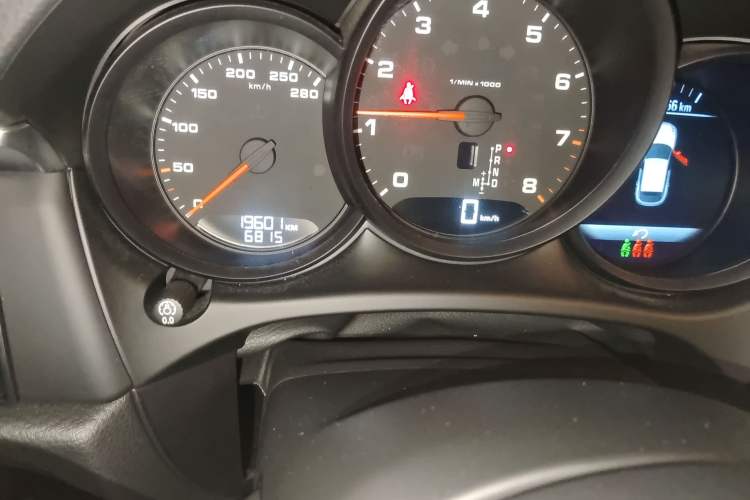 Used Porsche Macan 2021 Macan 2.0T
