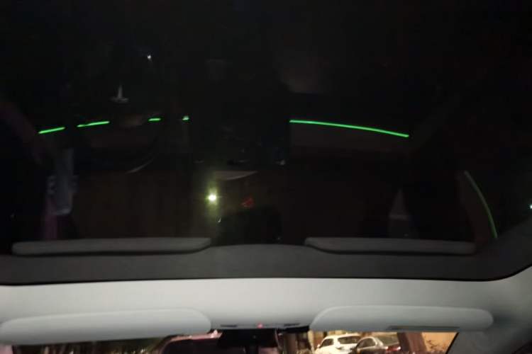 Used Tesla Model Y 2023 Rear-Wheel-Drive Version
