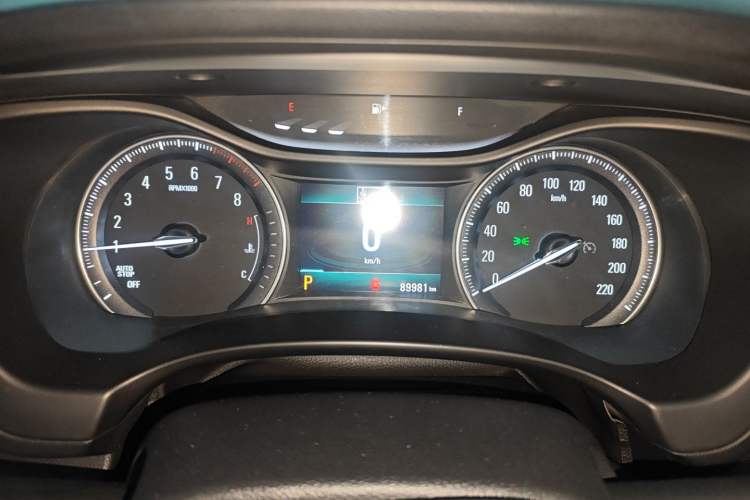 Used Buick GL6 2019 18T 6-Seater Connected Luxury Version China V Standard