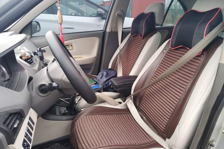 Used FAW Xiali N5 2014 1.3L Manual Comfort Version