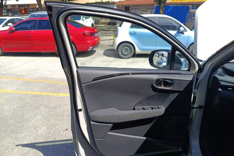 Used Lynk & Co 06 2025 Renew 1.5T Halo
