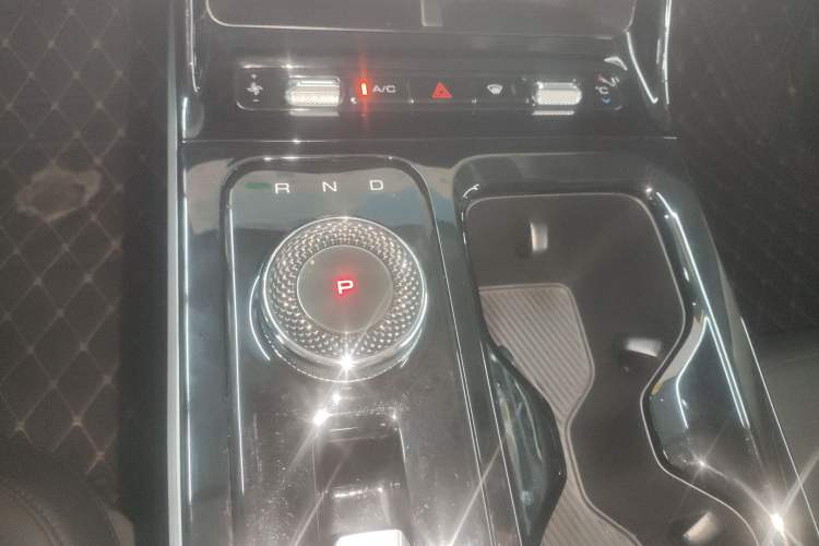 Used Wuling Xingguang 2023 150 Advanced Edition Gear Lever