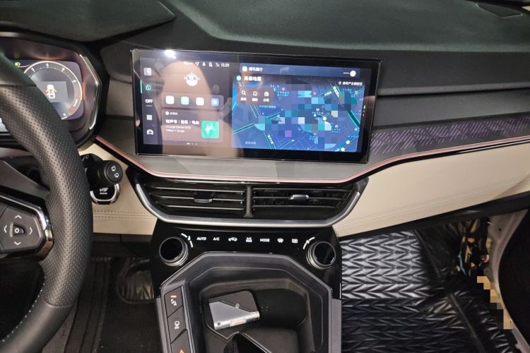 Used Lynk & Co 06 2023 Remix 1.5T Shero Audio And AC Panel