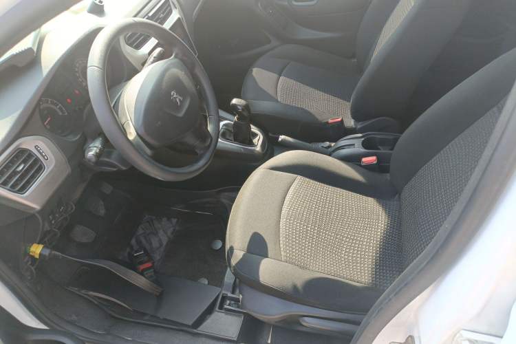 Used Peugeot 301 2016 1.6L Manual Happiness Edition