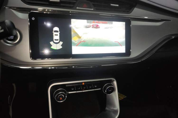 Used Geely Auto Binray 2019 200T DCT Binchi Edition Audio And AC Panel