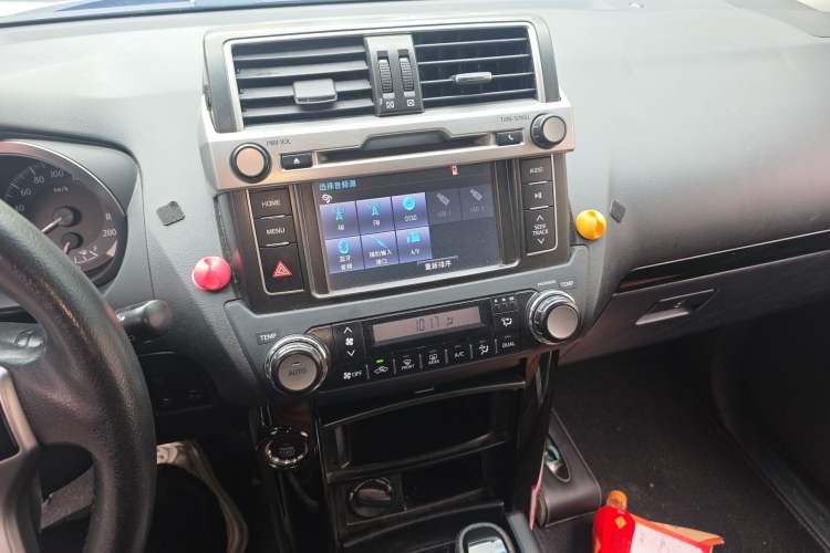 Used Toyota Prado 2016 2.7L Automatic Standard Edition Audio And AC Panel