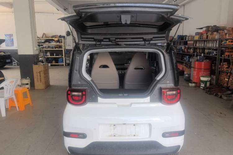 Used Chery QQ Ice Cream 2022 170km Sundae Phosphate Lithium-Ion
