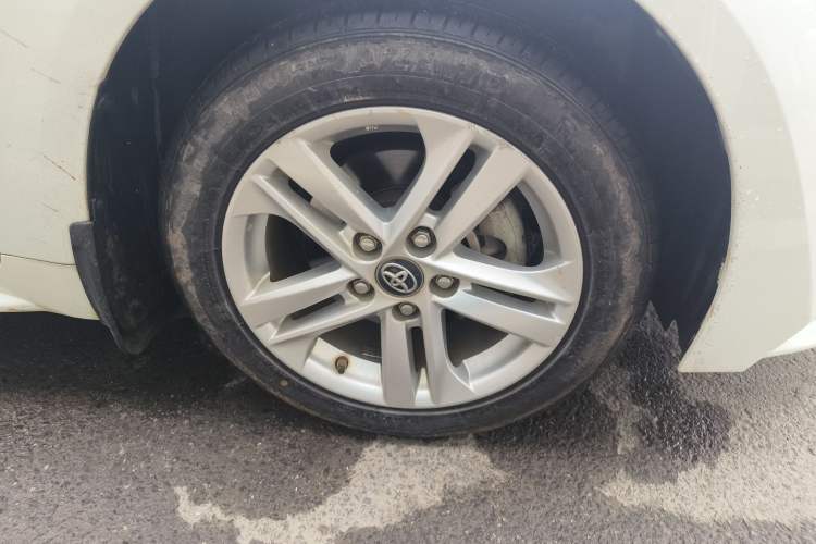Used Toyota Levin 2019 185T CVT Luxury Edition China VI Standard Right Front Wheel Hub