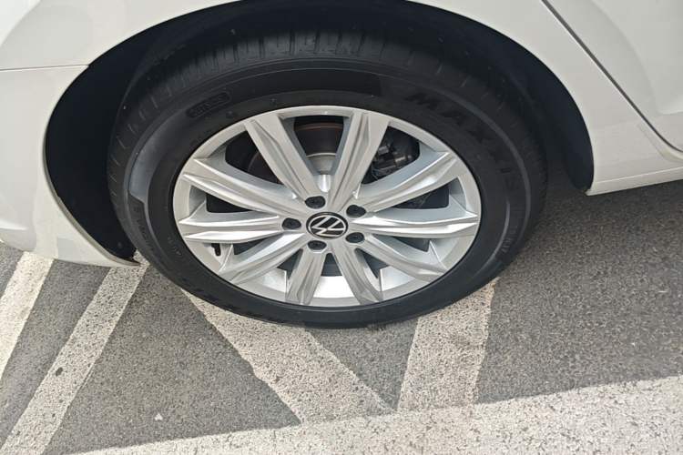 Used Volkswagen Touran 2021 Volkswagen Touran L 280TSI DSG Style Edition 7 Seats
