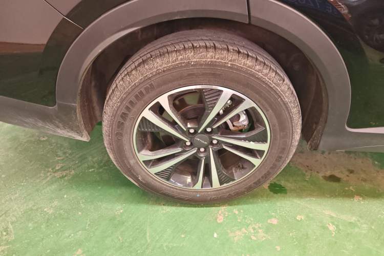 Used JETOUR X70 2023 1.5T DCT Beyond PRO Edition 7 Seats
