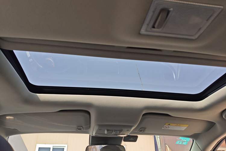 Used Buick Encore 2015 1.4T Automatic Two-Wheel Drive Urban Elite Version