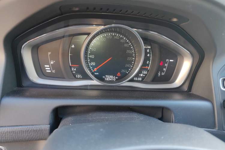 Used Volvo XC60 2017 T5 AWD Smart Range Edition