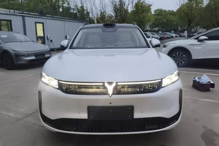 Used VOYAH FREE 2025 Model FREE+ Rear-Drive Qiankun Edition Front