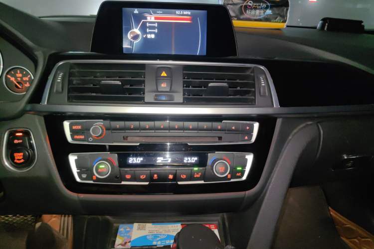 Used BMW 3 Series 2016 320Li Fashion Model
