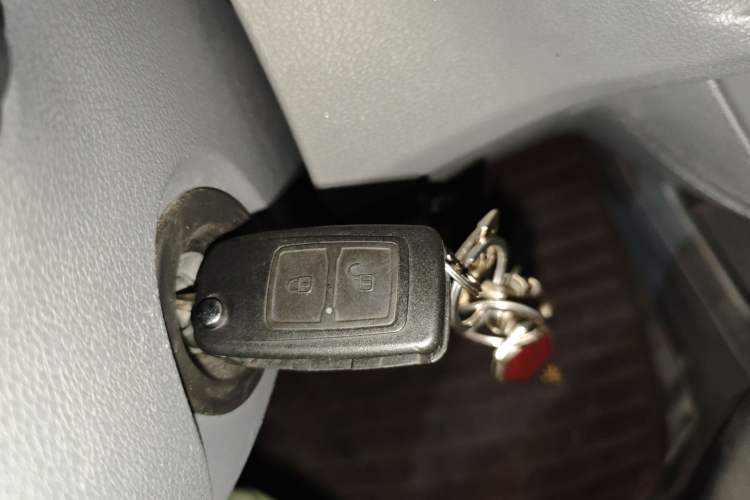 Used Karry Jiangtun E5 2024 268 km Range Open-Window 6-Seater Version
