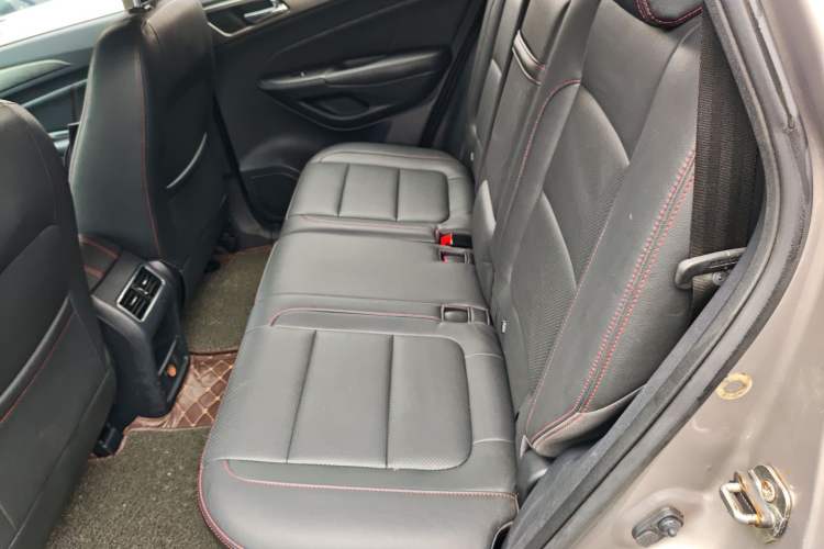 Used CHANGAN CS75 2014 1.8T Automatic Prestige Model China IV Standard Left Rear Seat