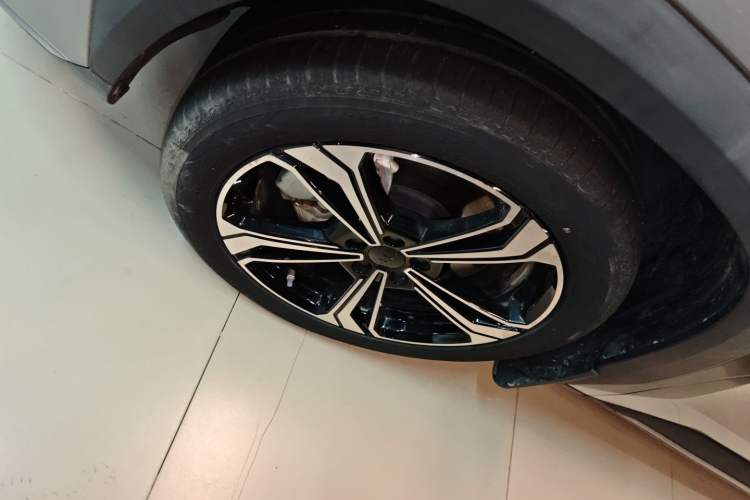 Used Geely Galaxy L7 2023 1.5T 115 km PLUS
