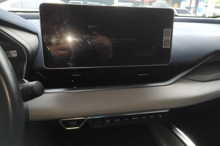 Used Geely Auto Preface 2021 Revised Version 2.0TD Luxury Edition Audio And AC Panel