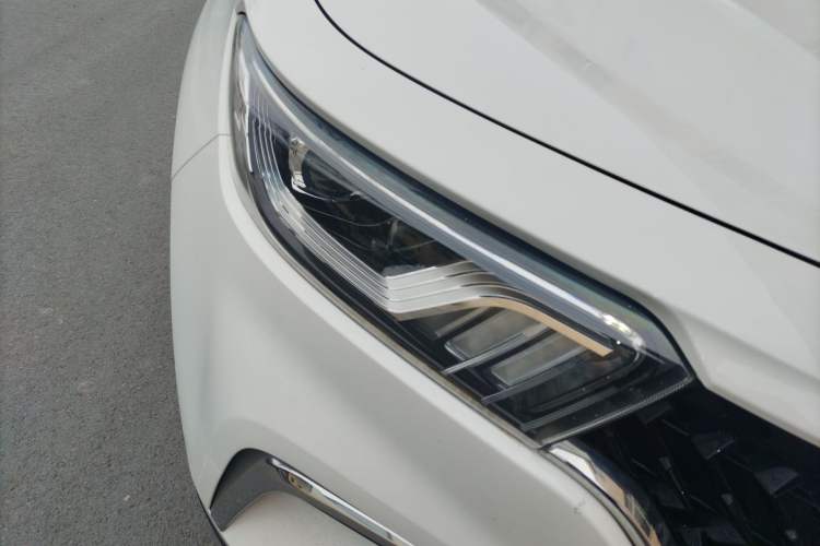 Used DORCEN G60S 2019 1.5T Automatic Luxury Version China VI Standard Right Front Headlight