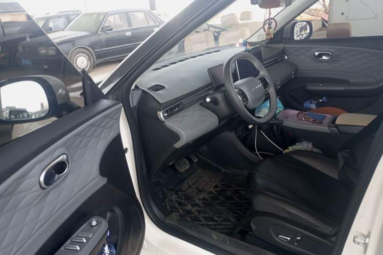 Used Dongfeng NAMMI 01 2024 New Edition 330 Plus Smart+
