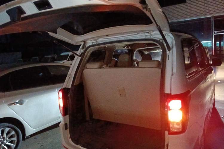 Used Wuling Hongguang 2021 1.5L Facelifted S Comfort Version with Electric Power Steering LAR