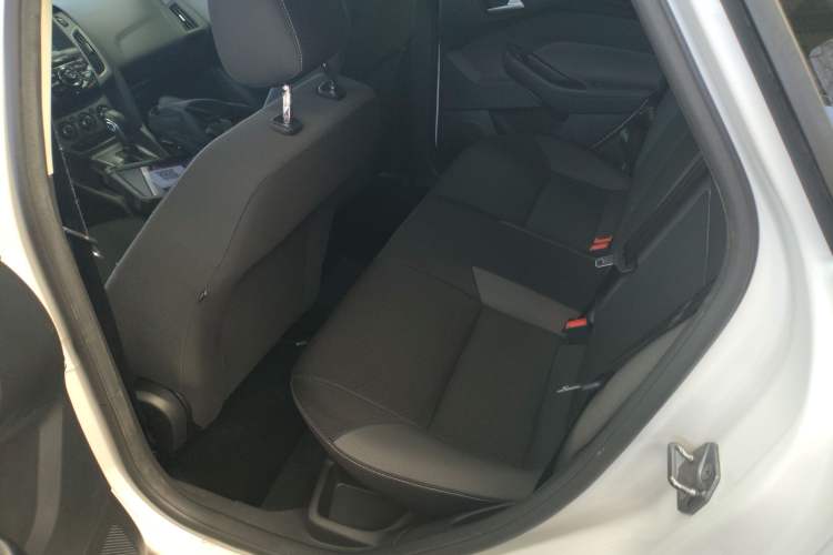 Used Ford Focus 2012 Hatchback 1.6L Automatic Comfort Model Left Rear Seat