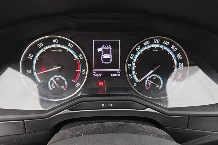 Used Skoda Superb 2019 TSI280 DSG Comfort Edition Instrument Cluster