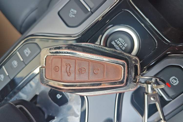 Used Geely Auto Cowboy 2025 1.5TD Trendy Play Edition Interior 1