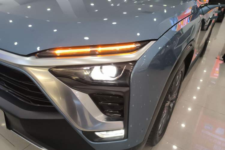 Used Nio ES8 2018 355 km Base Version 7-Seater Edition