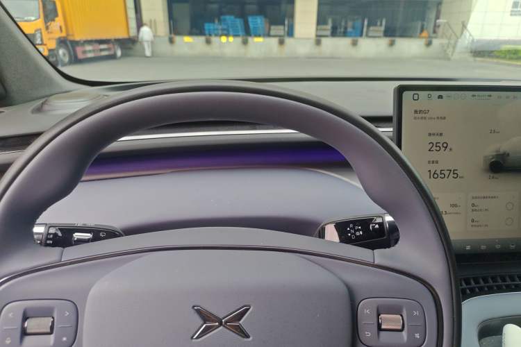 Used XPeng G7 2025 Model—702 Ultra Long Range Instrument Cluster