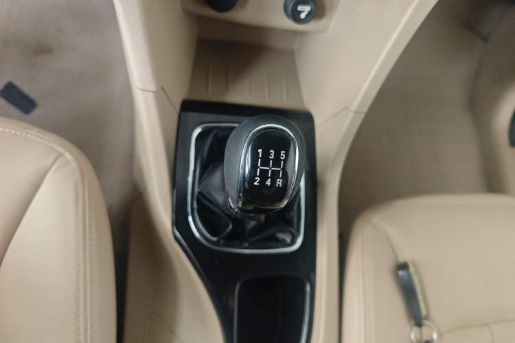 Used Baojun 730 2016 1.5L Manual Luxury Edition 7 Seats
