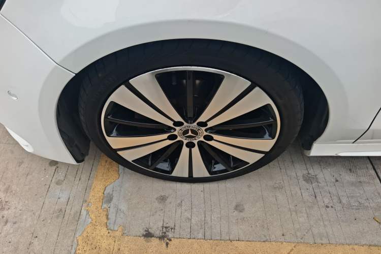 Used Mercedes-Benz CLA 2017 Facelifted CLA 200 Stylish Edition