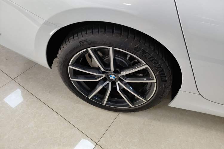 Used BMW 3 Series 2025 325Li M Sport Package