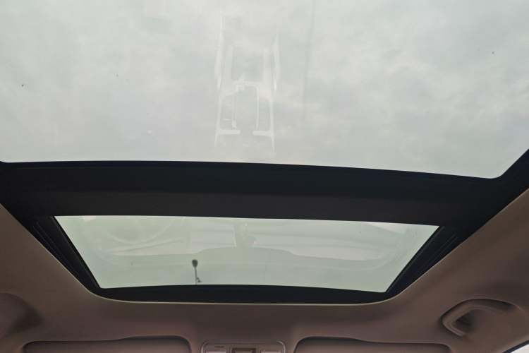 Used Geely Auto Emgrand X7 Sport 2018 1.8TD Automatic Two-Wheel Drive Smart Connect 4G Internet Edition