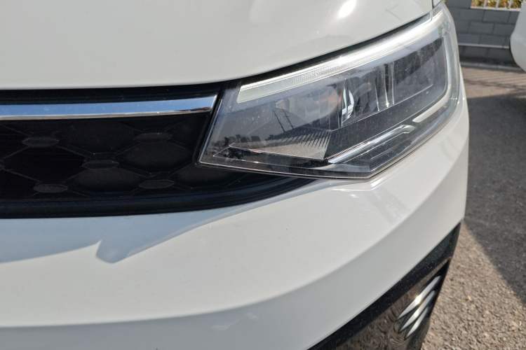 Used Volkswagen Lavida 2023 New Sharp 1.5L Automatic Excellent New Edition Left Front Headlight