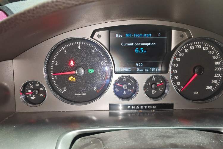 Used Volkswagen Phaeton 2012 3.0L Executive Version
