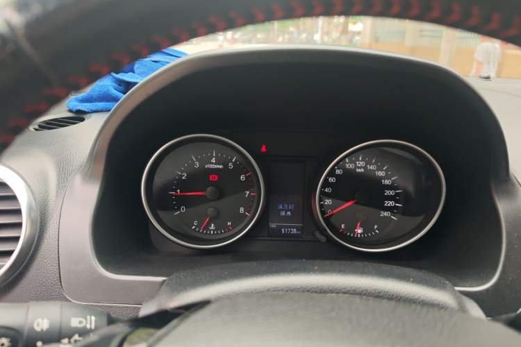 Used Haval H6 2016 Upgraded Model 1.5T Manual Two-Wheel Drive Elite Version

