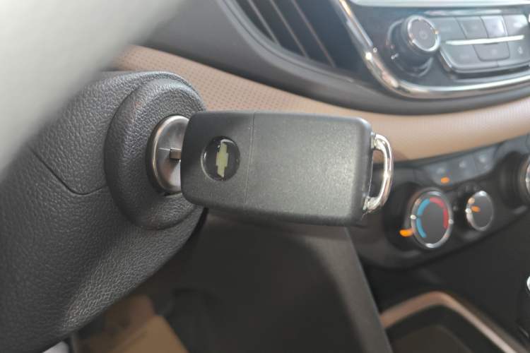 Used Chevrolet Monza 2022 320 Automatic Enjoyment Edition Vehicle Key