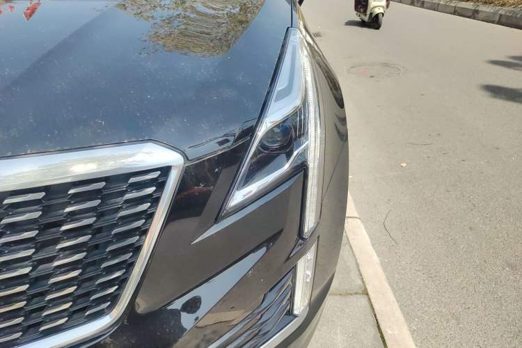 Used Cadillac XT5 2022 2.0T Two-Wheel Drive Luxury Version
