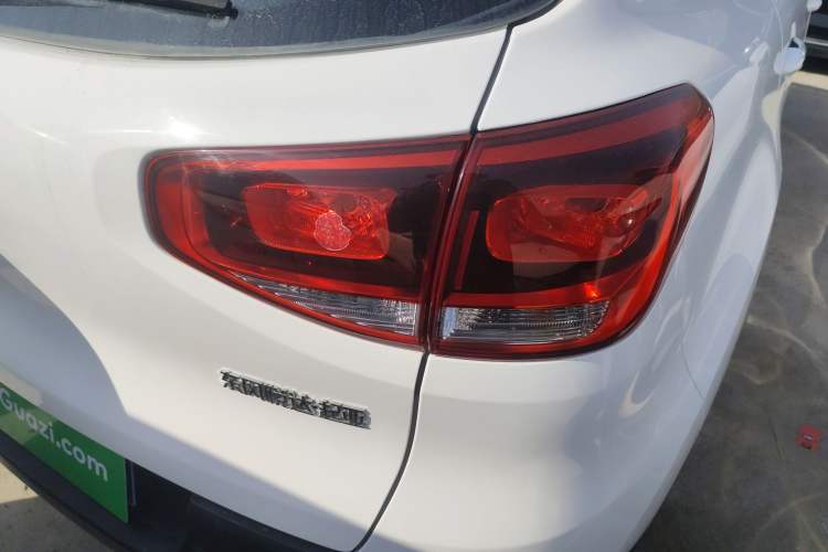 Used Kia KX3 2015 1.6L Automatic Two-Wheel Drive DLX
